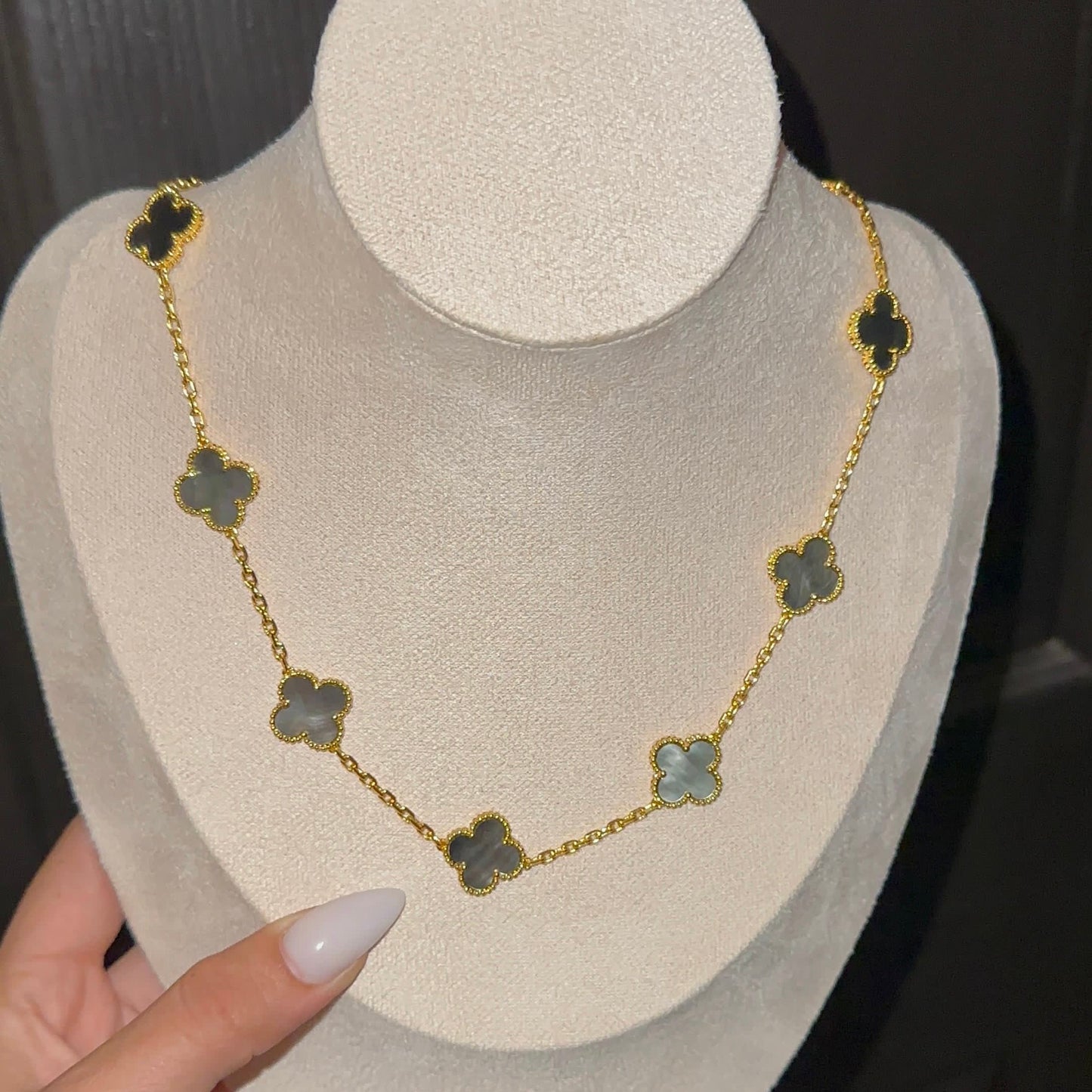 Cary VC | Collar