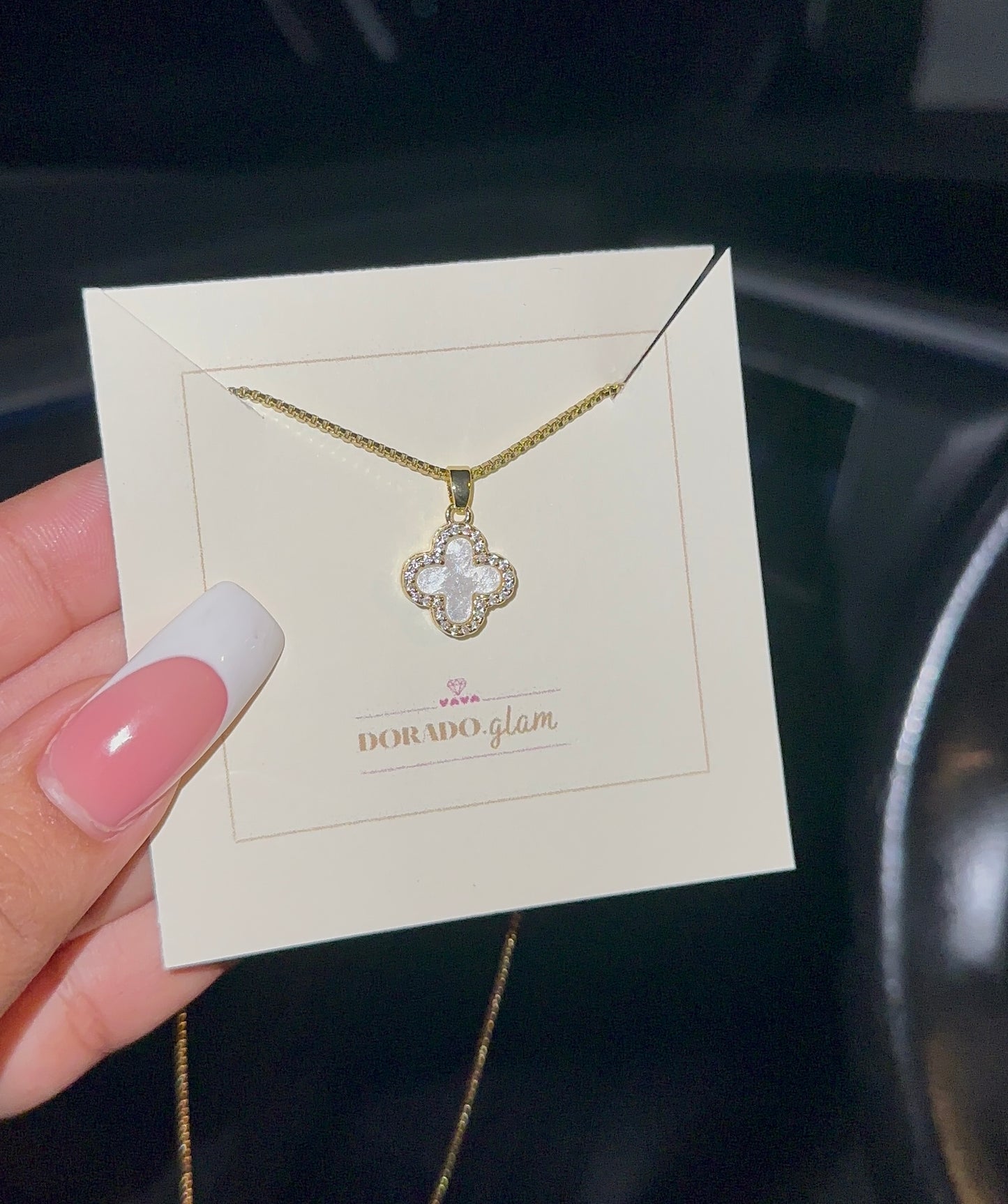 Cary | Collar Trébol