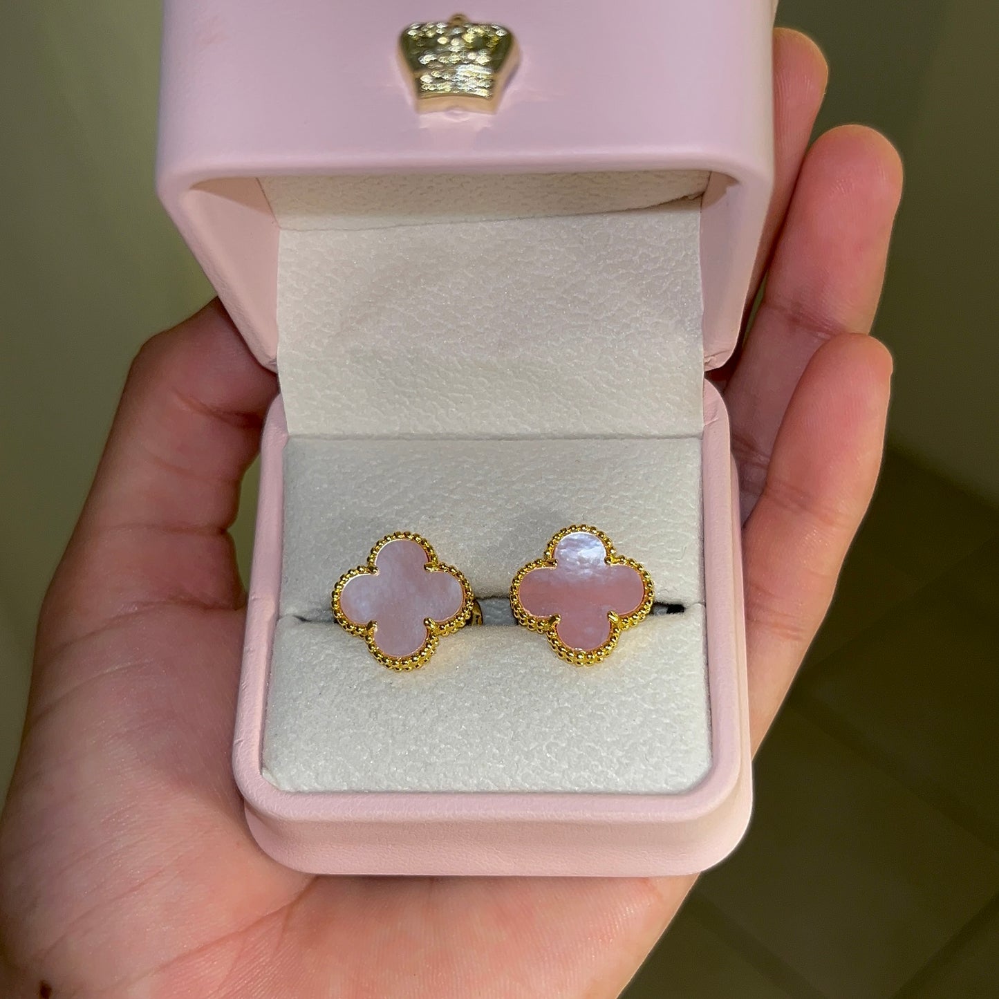 Cary Trébol | Aretes