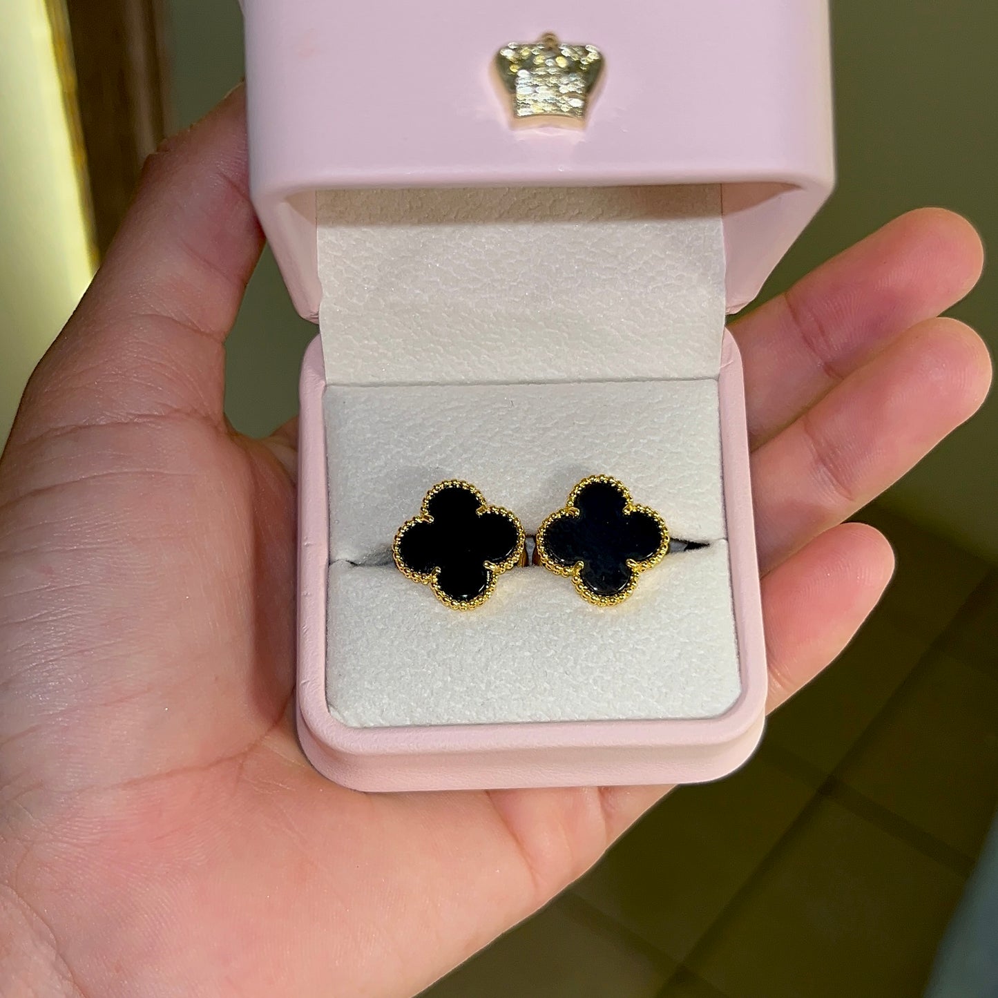 Cary Trébol | Aretes
