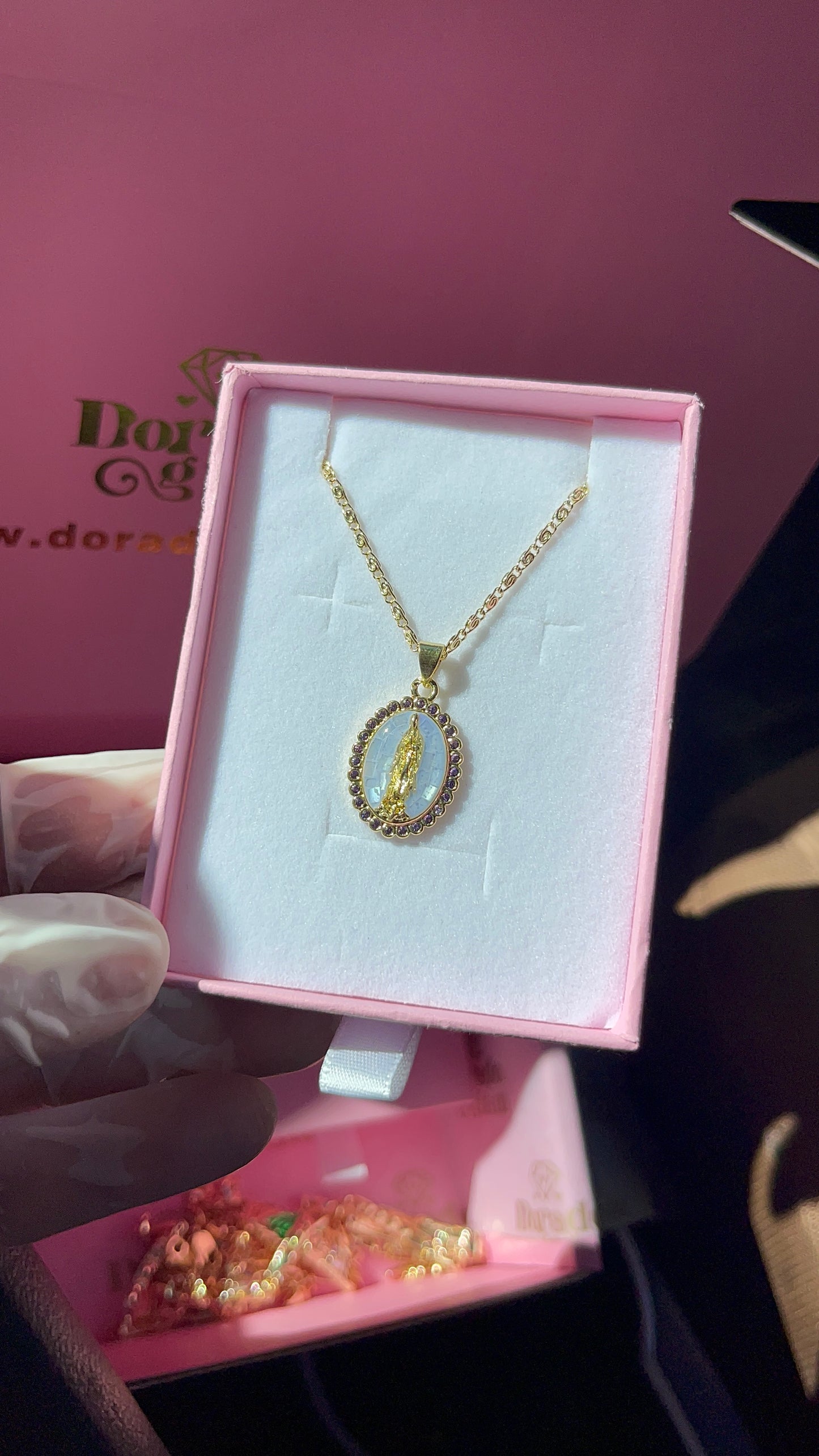 VIRGEN MEDALLA | Collar