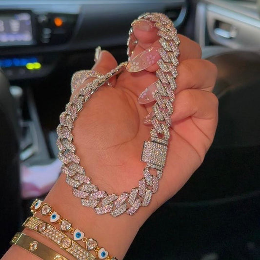 BOSSY | Collar