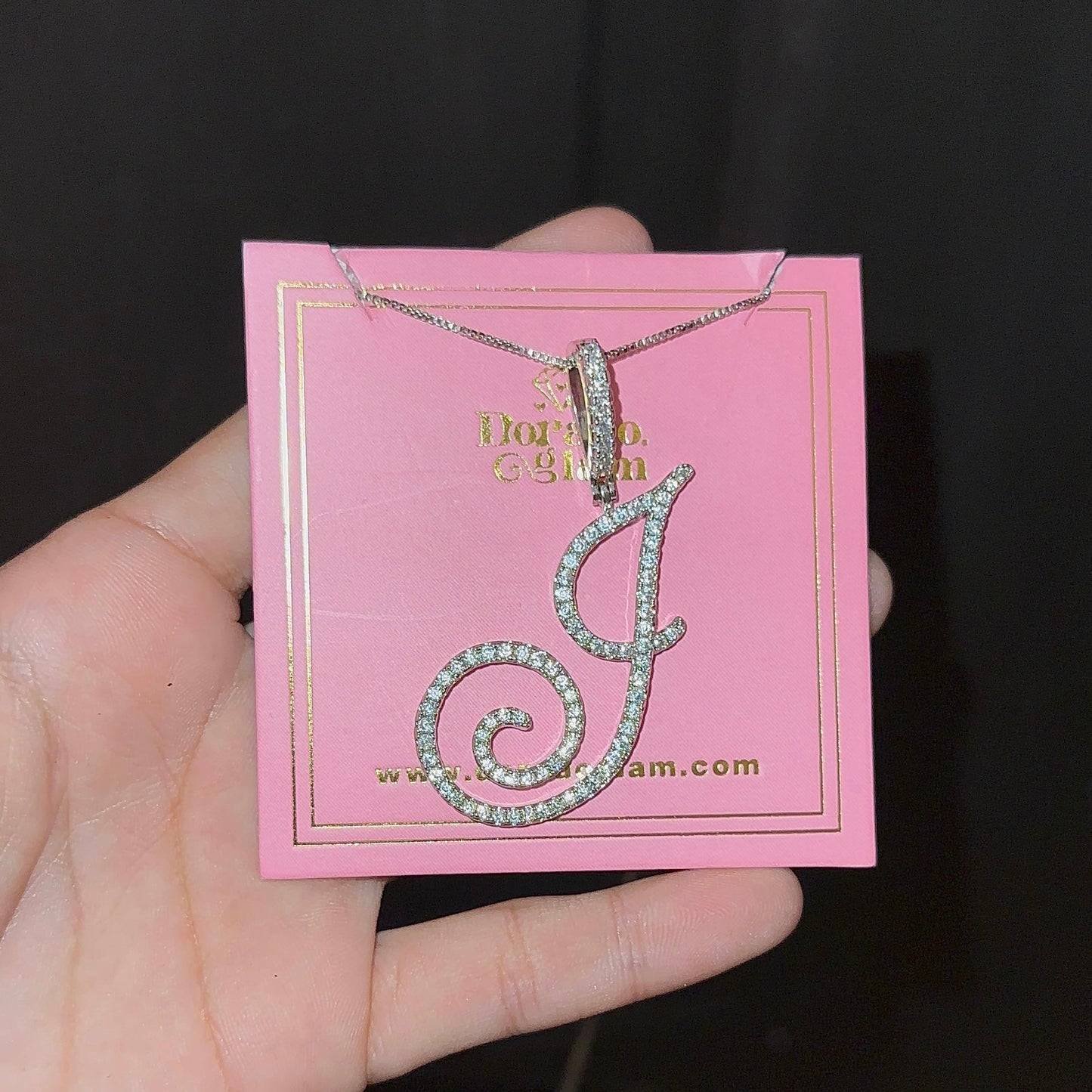 Inicial Cursiva | Collar