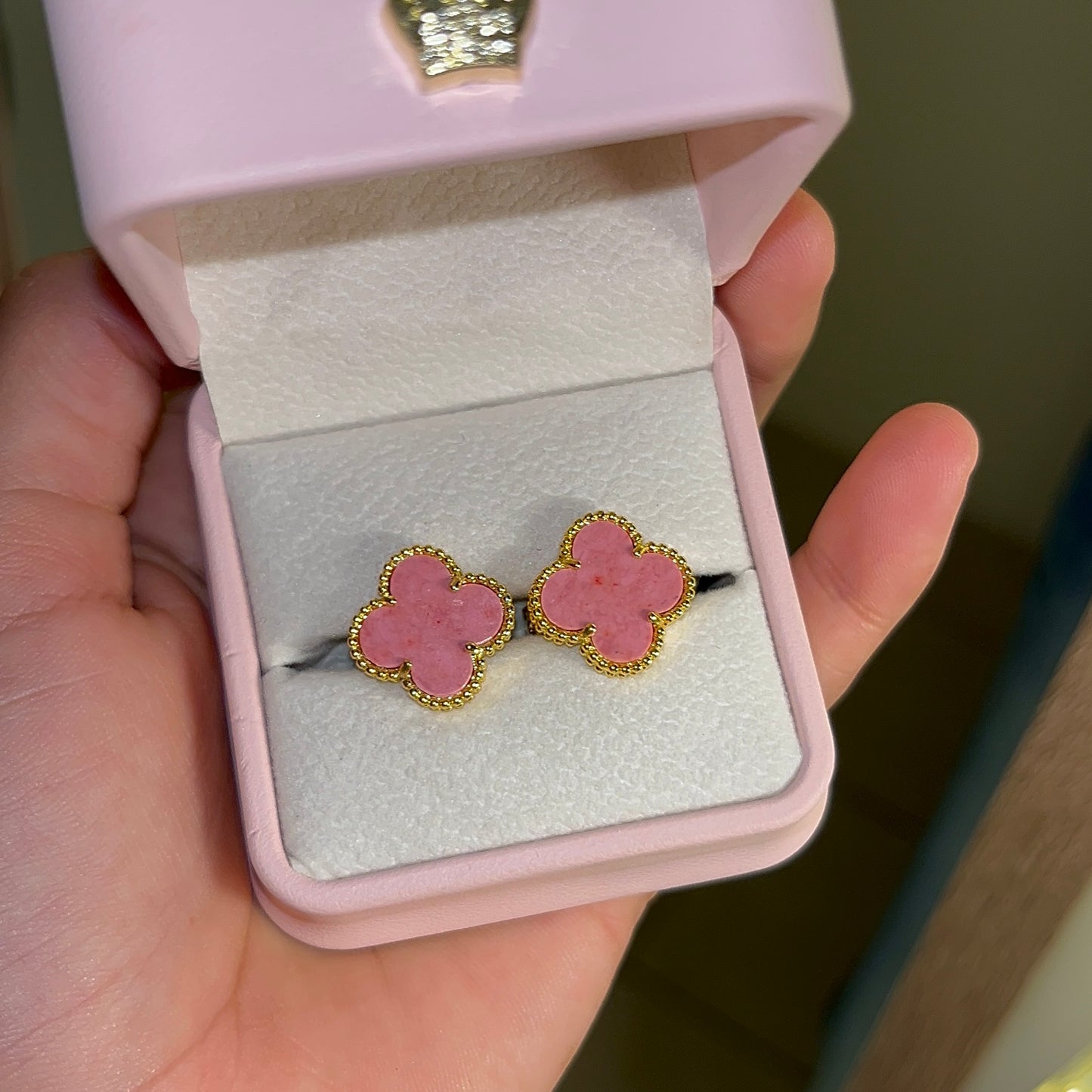 Cary Trébol | Aretes