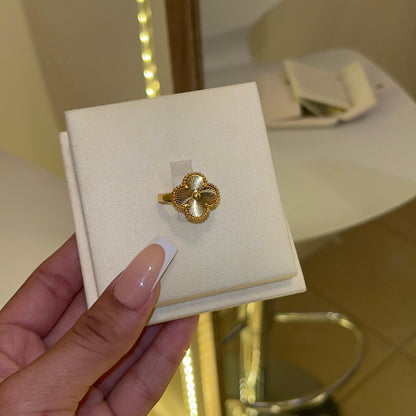 Cary Trebol | Anillo